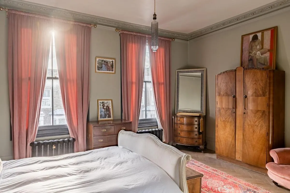 Luxury Town House In The Heart Of Clapton London 0*,